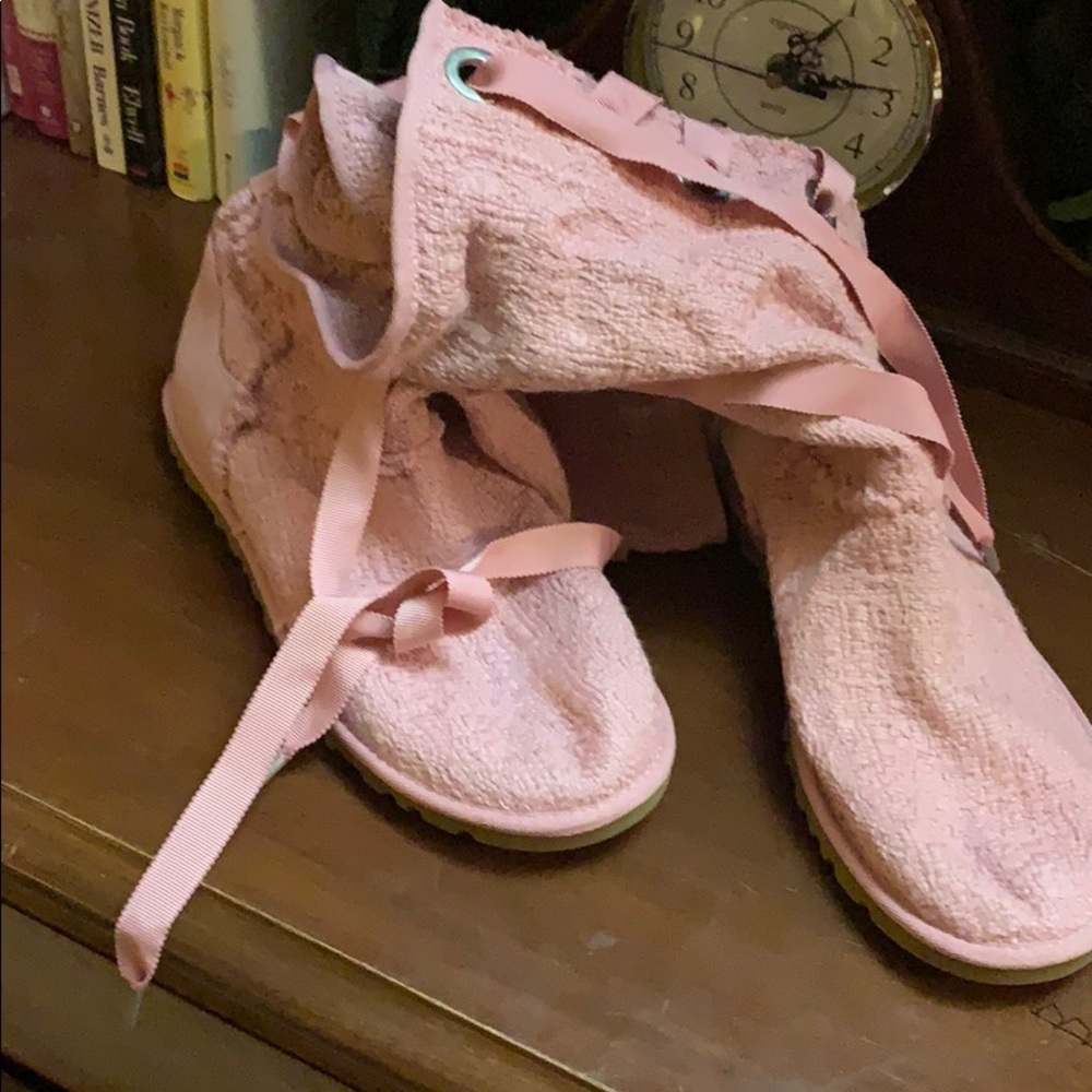 Ugg boots BRAND NEW